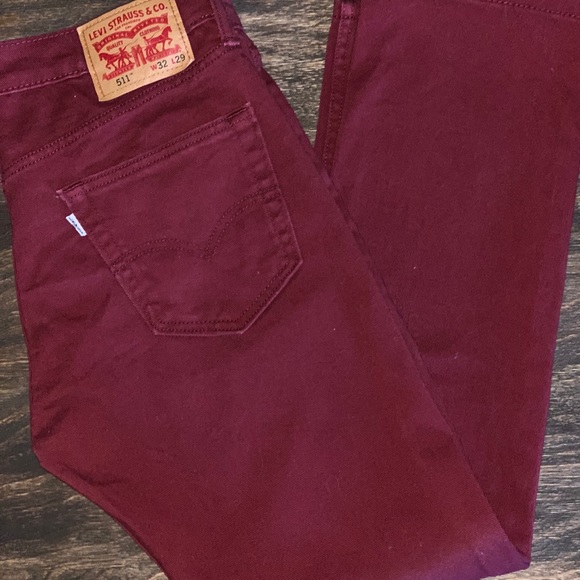 levis 511 burgundy jeans